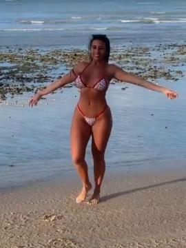 OnlyFans - BIKINI GIRLS 👧 😍 Scene 12478 — photo 5 of 20