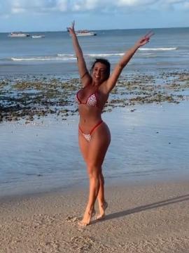 OnlyFans - BIKINI GIRLS 👧 😍 Scene 12478 — photo 7 of 20