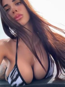 OnlyFans - BIKINI GIRLS 👧 😍 Scene 12516 — photo 8 of 20