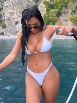 OnlyFans - BIKINI GIRLS 👧 😍 Scene 12566 — photo 9 of 20