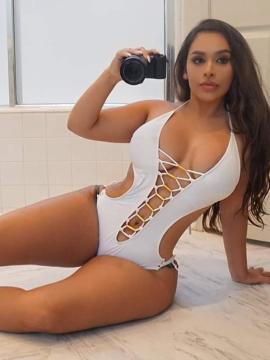 OnlyFans - BIKINI GIRLS 👧 😍 Scene 12665 — photo 11 of 20