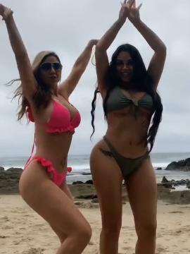 OnlyFans - BIKINI GIRLS 👧 😍 Scene 12668 — photo 19 of 20
