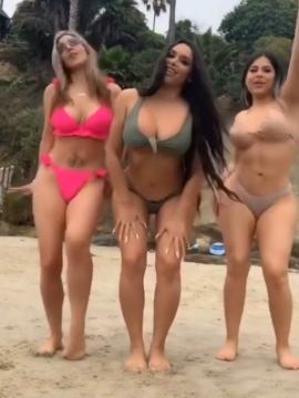 OnlyFans - BIKINI GIRLS 👧 😍 Scene 12679 — photo 15 of 20