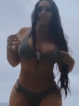 OnlyFans - BIKINI GIRLS 👧 😍 Scene 12682 — photo 18 of 20