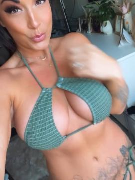 OnlyFans - BIKINI GIRLS 👧 😍 Scene 12704 — photo 11 of 20