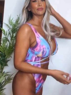 OnlyFans - BIKINI GIRLS 👧 😍 Scene 12790 — photo 3 of 20