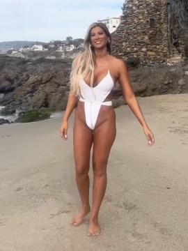 OnlyFans - BIKINI GIRLS 👧 😍 Scene 12792 — photo 6 of 20