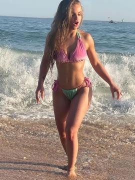 OnlyFans - BIKINI GIRLS 👧 😍 Scene 12805 — photo 10 of 20