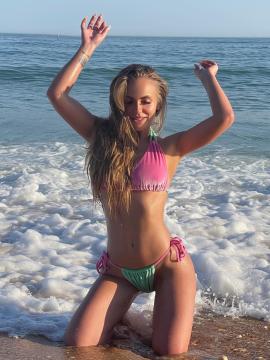 OnlyFans - BIKINI GIRLS 👧 😍 Scene 12806 — photo 8 of 20