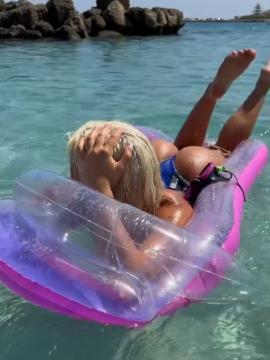 OnlyFans - BIKINI GIRLS 👧 😍 Scene 12814 — photo 14 of 20