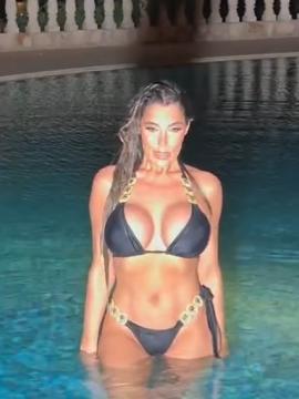 OnlyFans - BIKINI GIRLS 👧 😍 Scene 12858 — photo 15 of 20