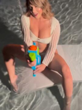 OnlyFans - BIKINI GIRLS 👧 😍 Scene 12953 — photo 1 of 20