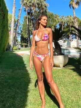OnlyFans - BIKINI GIRLS 👧 😍 Scene 13033 — photo 7 of 20