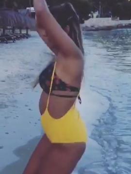 OnlyFans - BIKINI GIRLS 👧 😍 Scene 13042 — photo 3 of 20