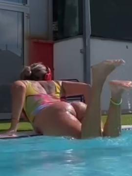 OnlyFans - BIKINI GIRLS 👧 😍 Scene 13057 — photo 10 of 20