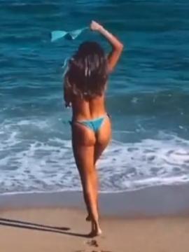 OnlyFans - BIKINI GIRLS 👧 😍 Scene 13058 — photo 18 of 20