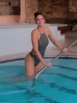 OnlyFans - BIKINI GIRLS 👧 😍 Scene 13069 — photo 18 of 20
