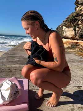 OnlyFans - BIKINI GIRLS 👧 😍 Scene 13098 — photo 7 of 20