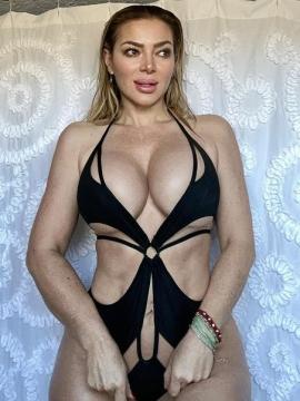OnlyFans - BIKINI GIRLS 👧 😍 Scene 13127 — photo 12 of 20