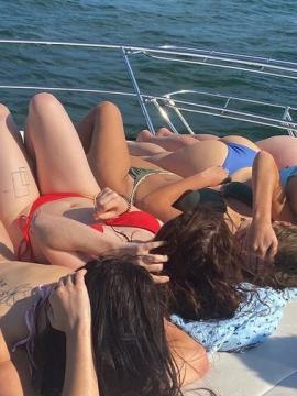 OnlyFans - BIKINI GIRLS 👧 😍 Scene 13130 — photo 10 of 20