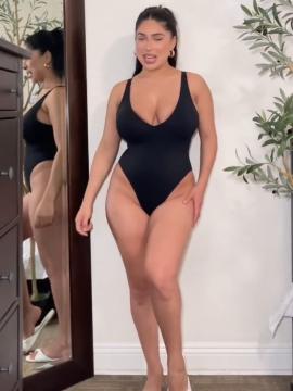 OnlyFans - BIKINI GIRLS 👧 😍 Scene 13174 — photo 8 of 20