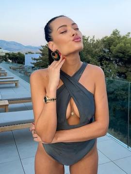 OnlyFans - BIKINI GIRLS 👧 😍 Scene 13182 — photo 8 of 20