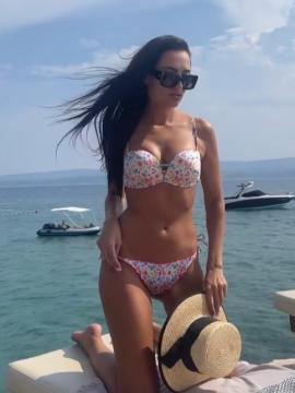 OnlyFans - BIKINI GIRLS 👧 😍 Scene 13188 — photo 12 of 20