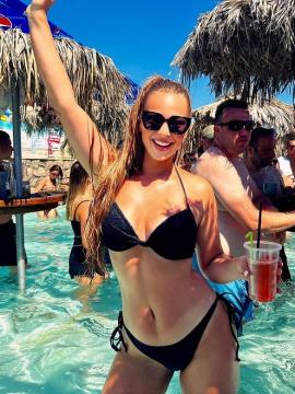 OnlyFans - BIKINI GIRLS 👧 😍 Scene 13233 — photo 6 of 20