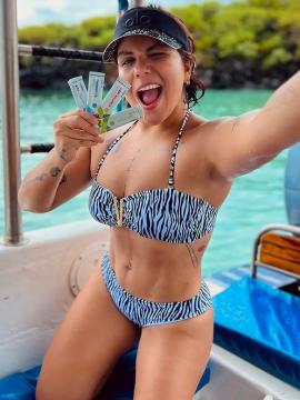 OnlyFans - BIKINI GIRLS 👧 😍 Scene 13265 — photo 9 of 20