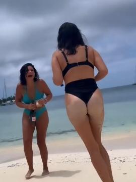 OnlyFans - BIKINI GIRLS 👧 😍 Scene 13268 — photo 2 of 20
