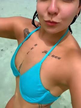 OnlyFans - BIKINI GIRLS 👧 😍 Scene 13268