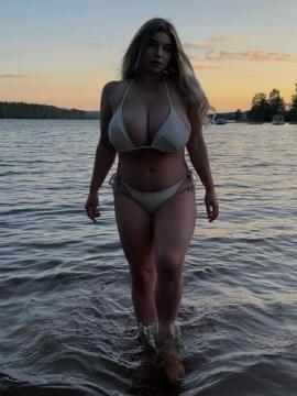 OnlyFans - BIKINI GIRLS 👧 😍 Scene 13312 — photo 4 of 20