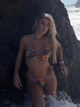 OnlyFans - BIKINI GIRLS 👧 😍 Scene 13334 — photo 7 of 20