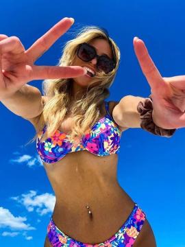 OnlyFans - BIKINI GIRLS 👧 😍 Scene 13374 — photo 5 of 20
