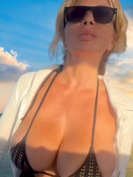 OnlyFans - BIKINI GIRLS 👧 😍 Scene 13495 — photo 19 of 20