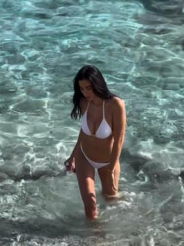 OnlyFans - BIKINI GIRLS 👧 😍 Scene 13520 — photo 4 of 20