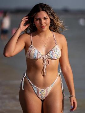 OnlyFans - BIKINI GIRLS 👧 😍 Scene 13556 — photo 2 of 20