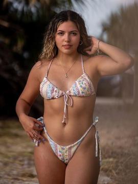 OnlyFans - BIKINI GIRLS 👧 😍 Scene 13556 — photo 4 of 20