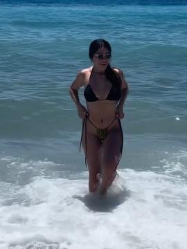 OnlyFans - BIKINI GIRLS 👧 😍 Scene 13577 — photo 6 of 20