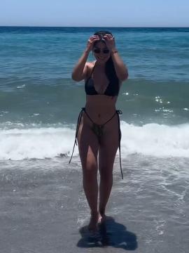 OnlyFans - BIKINI GIRLS 👧 😍 Scene 13577 — photo 8 of 20