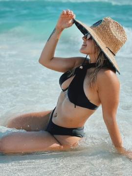 OnlyFans - BIKINI GIRLS 👧 😍 Scene 13590 — photo 11 of 20