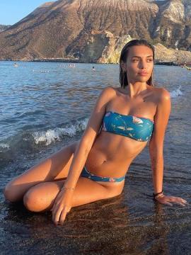 OnlyFans - BIKINI GIRLS 👧 😍 Scene 13687 — photo 15 of 20