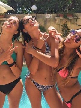 OnlyFans - BIKINI GIRLS 👧 😍 Scene 13728 — photo 17 of 20