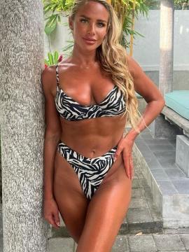 OnlyFans - BIKINI GIRLS 👧 😍 Scene 13736 — photo 11 of 20
