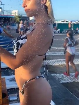 OnlyFans - BIKINI GIRLS 👧 😍 Scene 13749 — photo 18 of 20