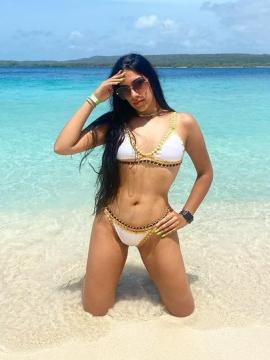 OnlyFans - BIKINI GIRLS 👧 😍 Scene 13767 — photo 17 of 20