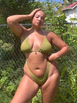 OnlyFans - BIKINI GIRLS 👧 😍 Scene 13816 — photo 10 of 20