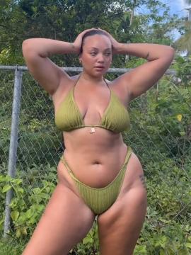 OnlyFans - BIKINI GIRLS 👧 😍 Scene 13816 — photo 12 of 20