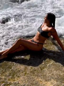 OnlyFans - BIKINI GIRLS 👧 😍 Scene 13827 — photo 12 of 20