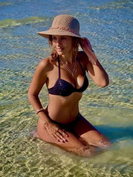 OnlyFans - BIKINI GIRLS 👧 😍 Scene 13830 — photo 17 of 20